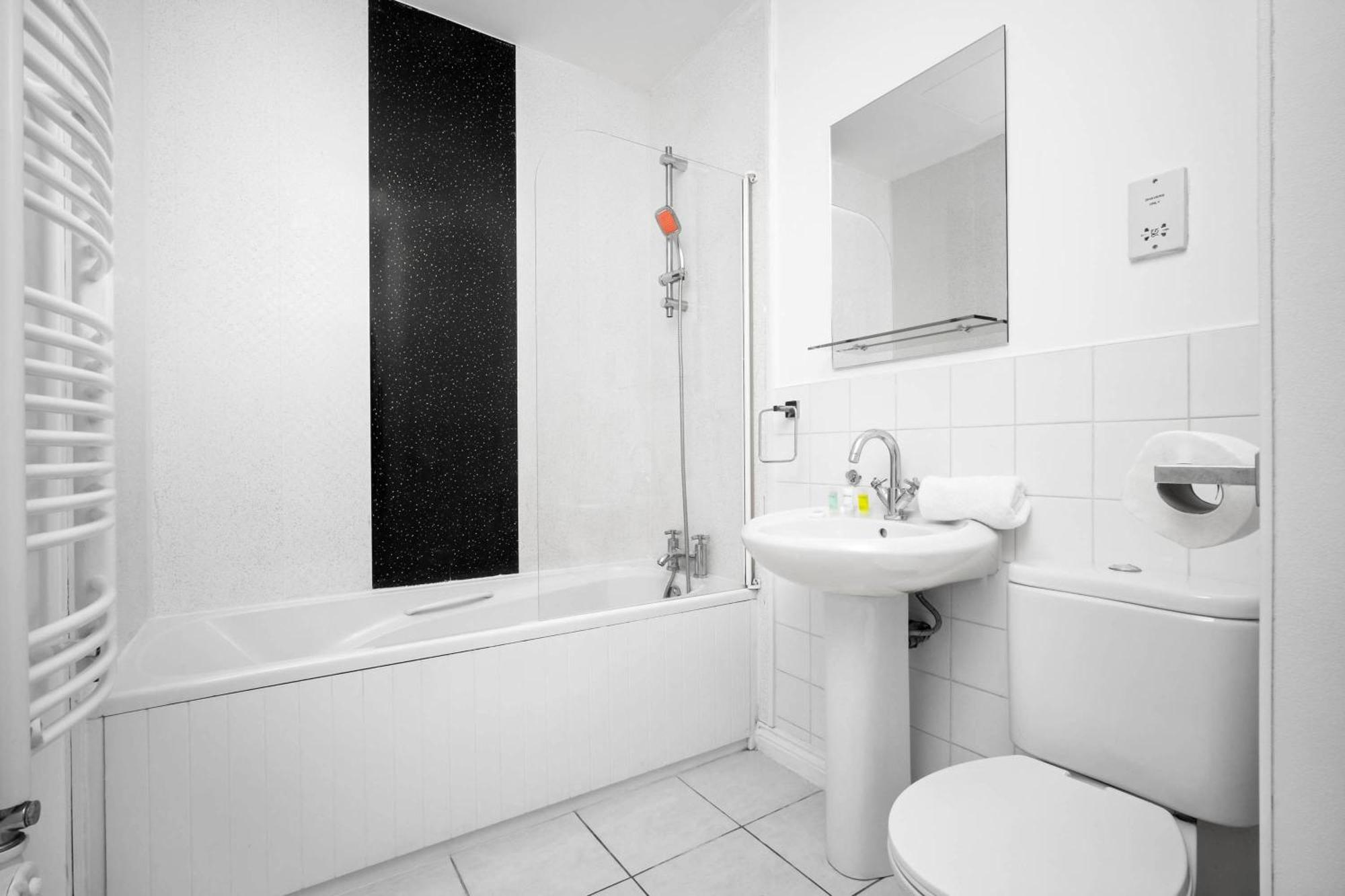 Luxury Two Bedroom Apartment - City Ceentre - Balcony - Jq - Netflix & Wifi - 11B Birmingam Exterior foto